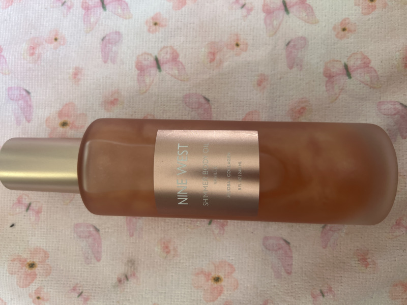 Nine West Shimmer Body Oil