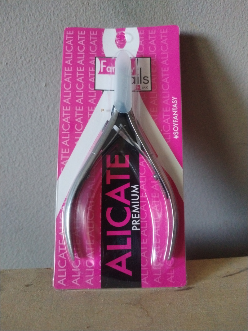 Alicate fantasy