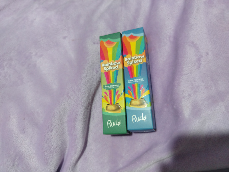 Rainbow Spiked