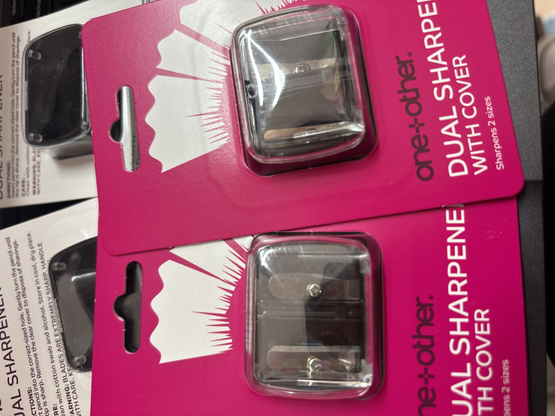 Dual sharpener sacapuntas