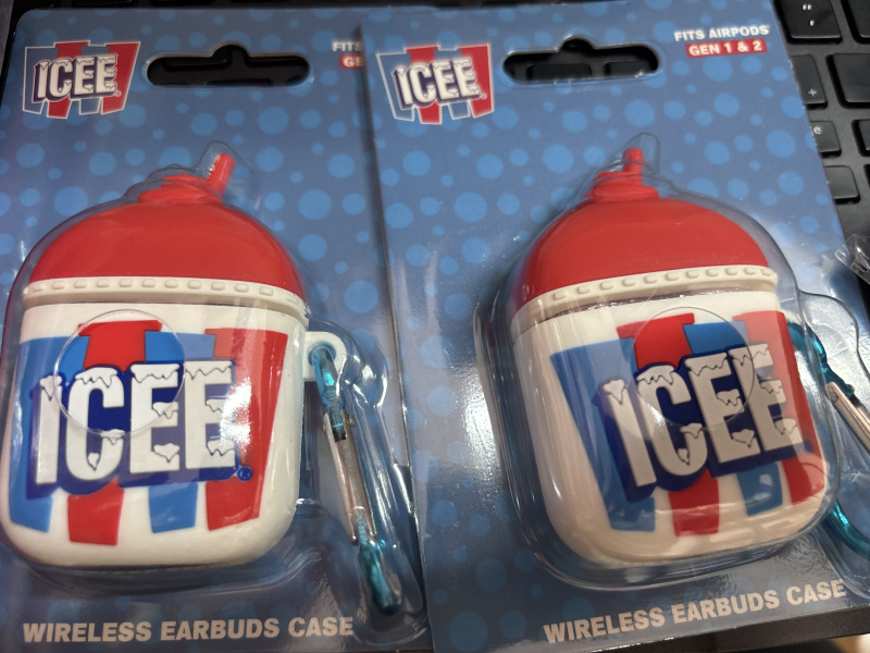 Icee fits aispods