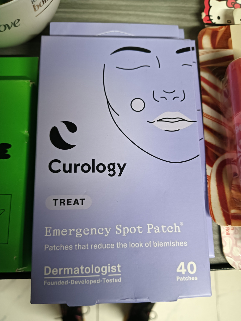 Curology parches acne