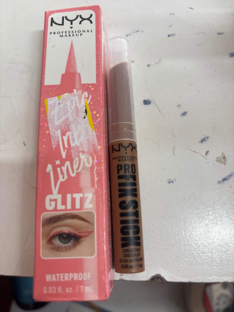 Nyx lápiz , corrector
