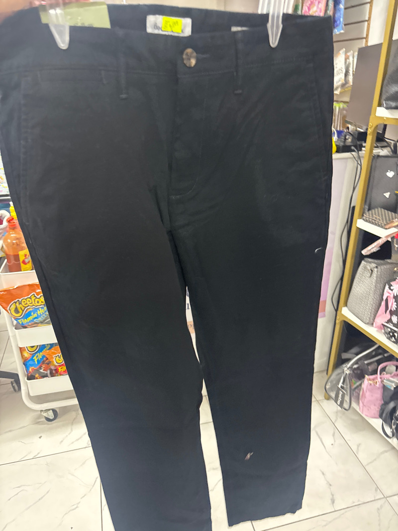 Pantalón negro